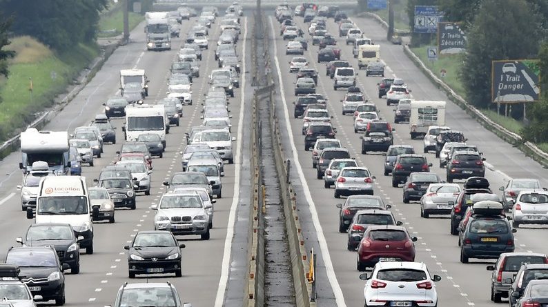 Photo d'autoroutes saturées