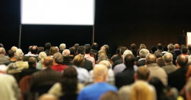 Photo d'une réunion publique