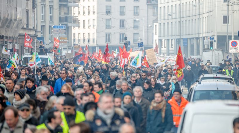 Photo représentant une manifestation dans les rues